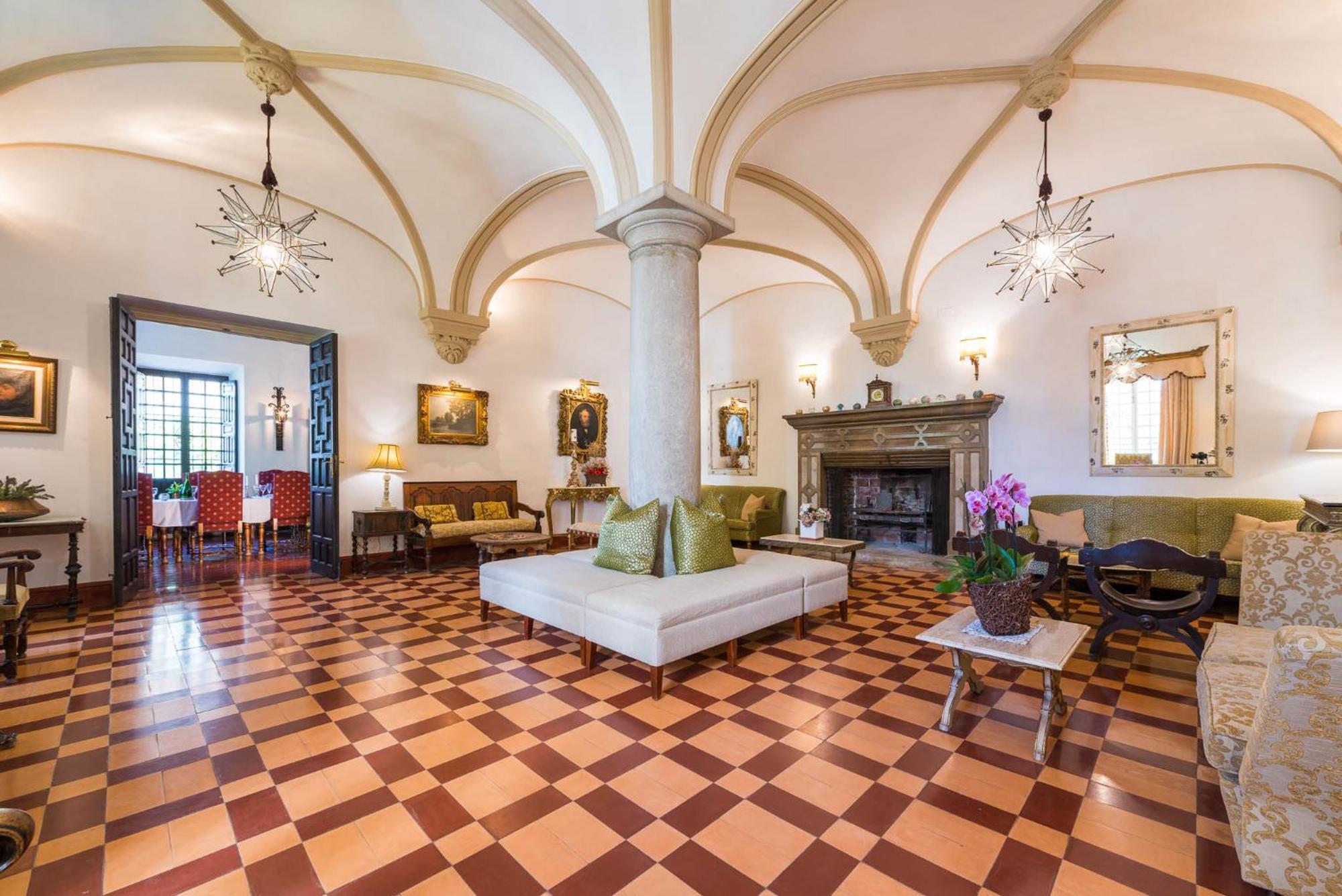 Palacete De Cazulas Acomodação com café da manhã  *